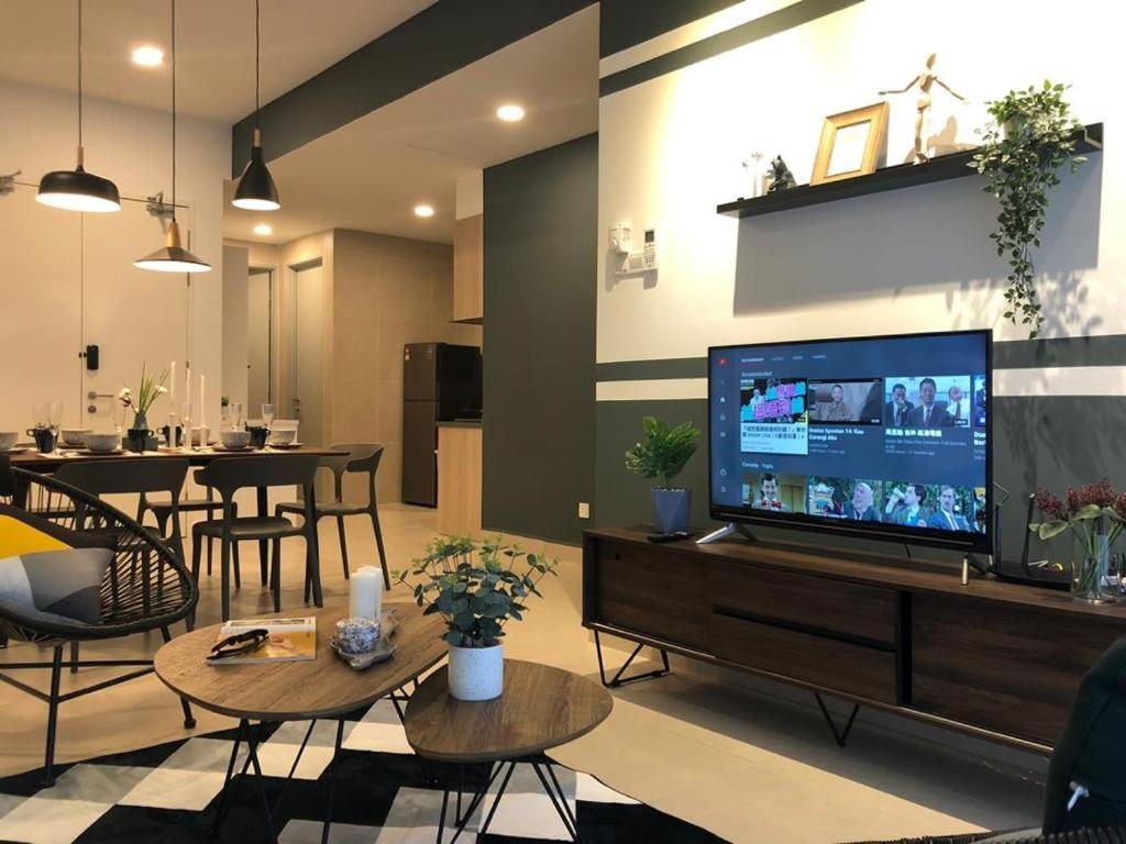 Kl Gateway Premium I Homebrickz * Kuala Lumpur
